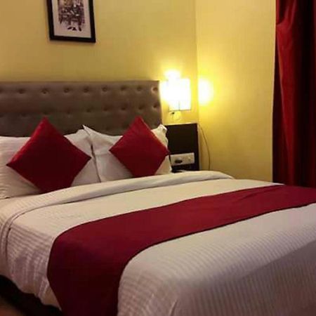 Hotel City Liit Delhi Airport ニューデリー エクステリア 写真
