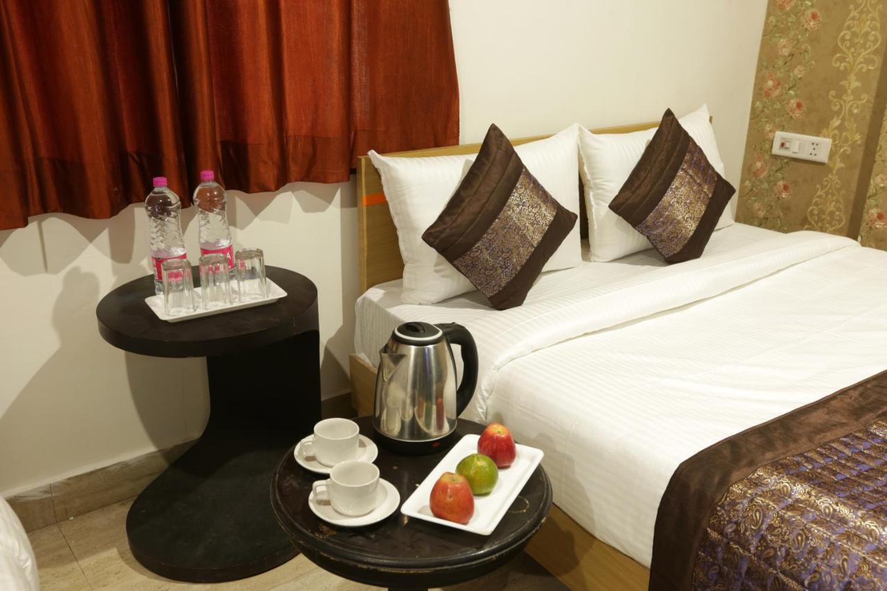 Hotel City Liit Delhi Airport ニューデリー エクステリア 写真