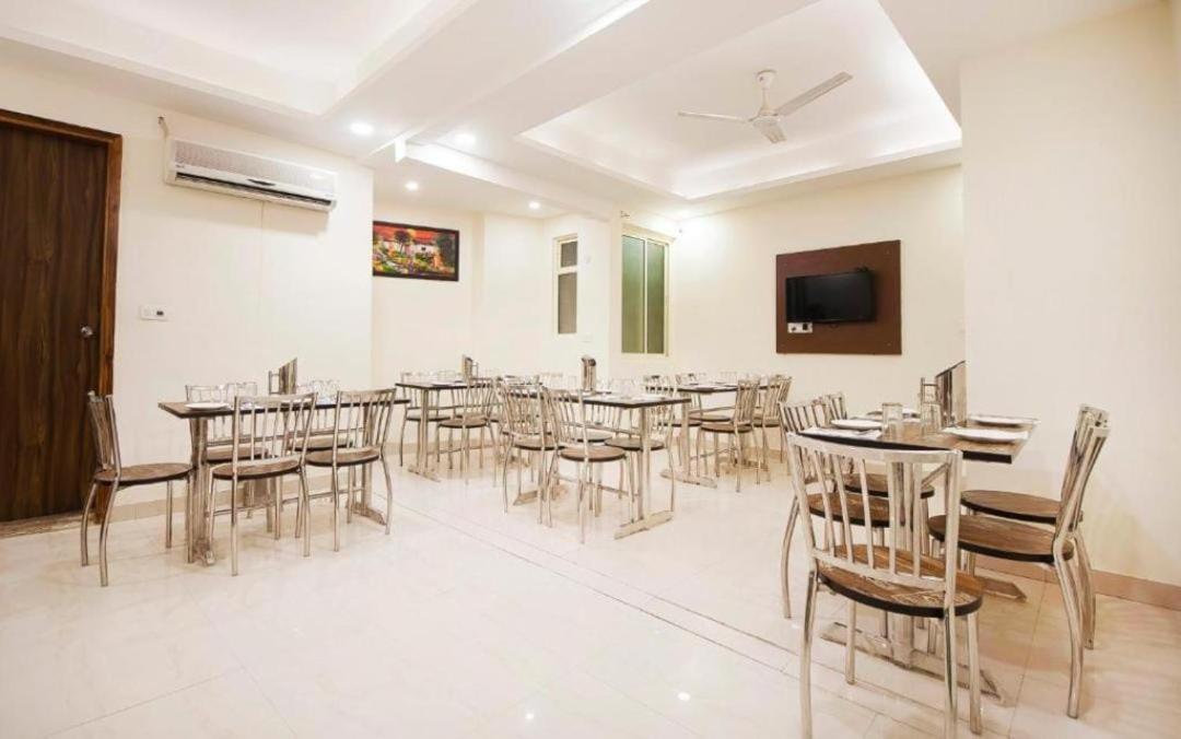 Hotel City Liit Delhi Airport ニューデリー エクステリア 写真