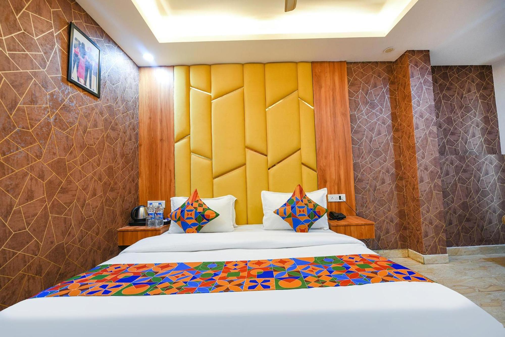 Hotel City Liit Delhi Airport ニューデリー エクステリア 写真